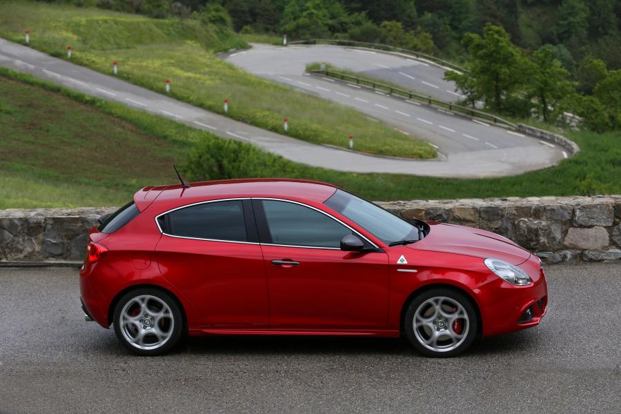  Alfa Romeo Giulietta Quadrifoglio Verde (940) 2014 года  (фото 34 из 40)